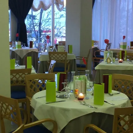 Otel Astor