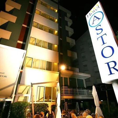 Отель Astor 3*