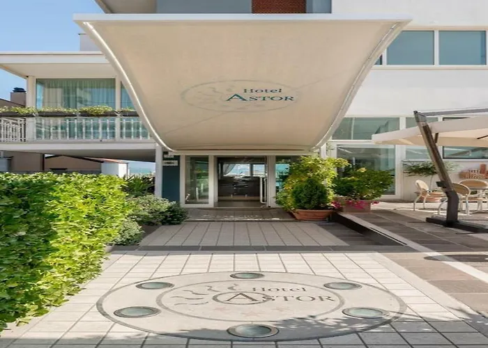 Astor Hotel