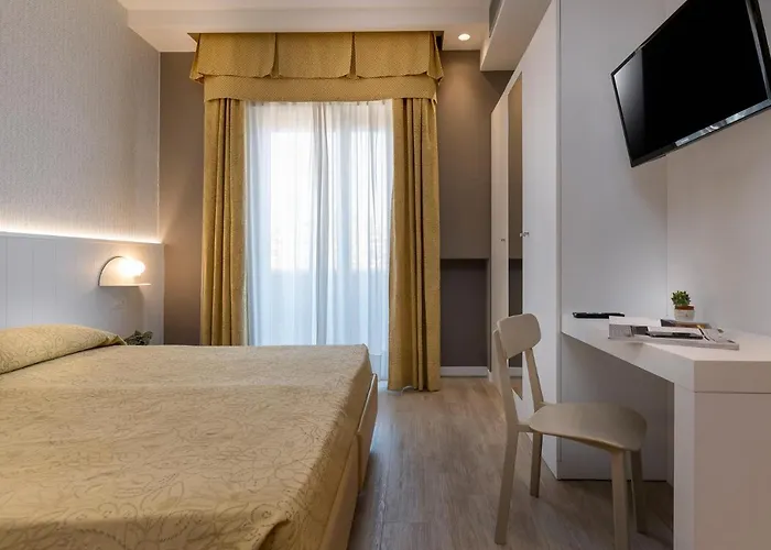 Astor Hotel